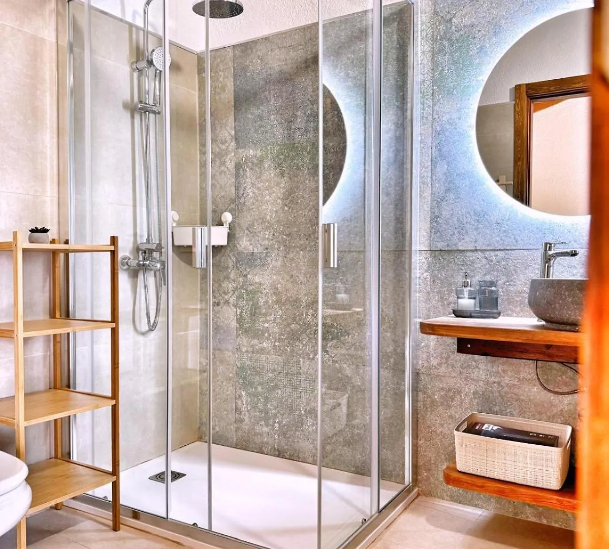 아데제 Casas Javier 아파트