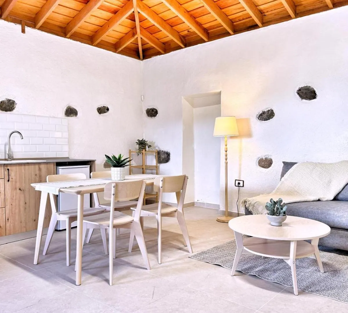 아데제 Casas Javier 아파트